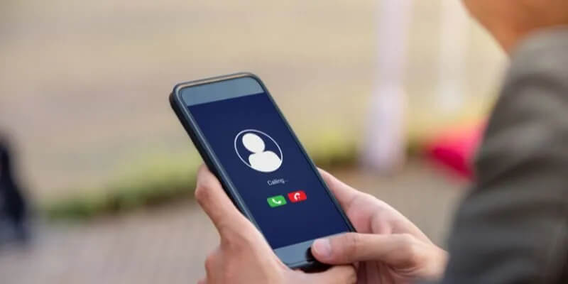 Liên Hệ KUBET qua Hotline phản hồi rất nhanh